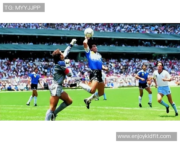 足球明星护膝设计风格与实用性全解析图集